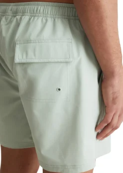 Badeshorts aus recyceltem Material