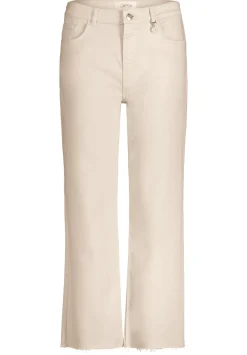 Basic Jeans