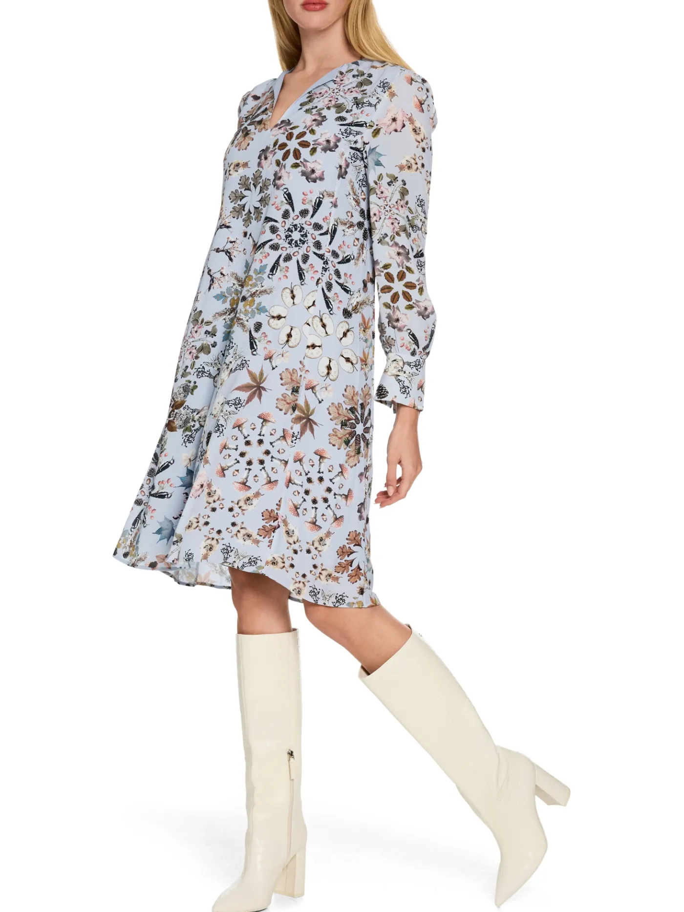 Bedrucktes Kleid aus Viskose-Crêpe
