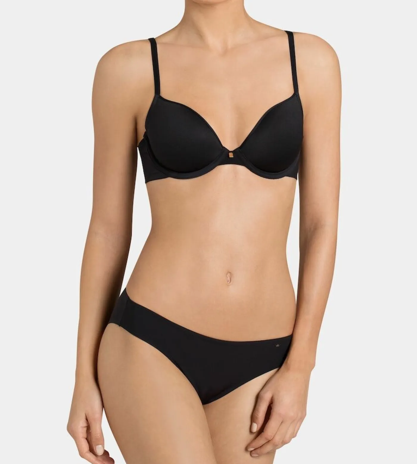 BH Body Make-Up Essent