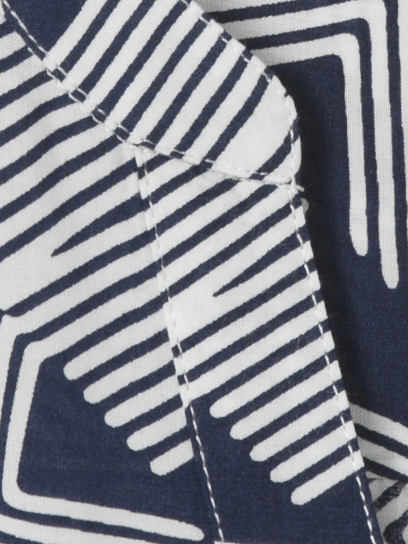 Bluse mit V-Ausschnitt