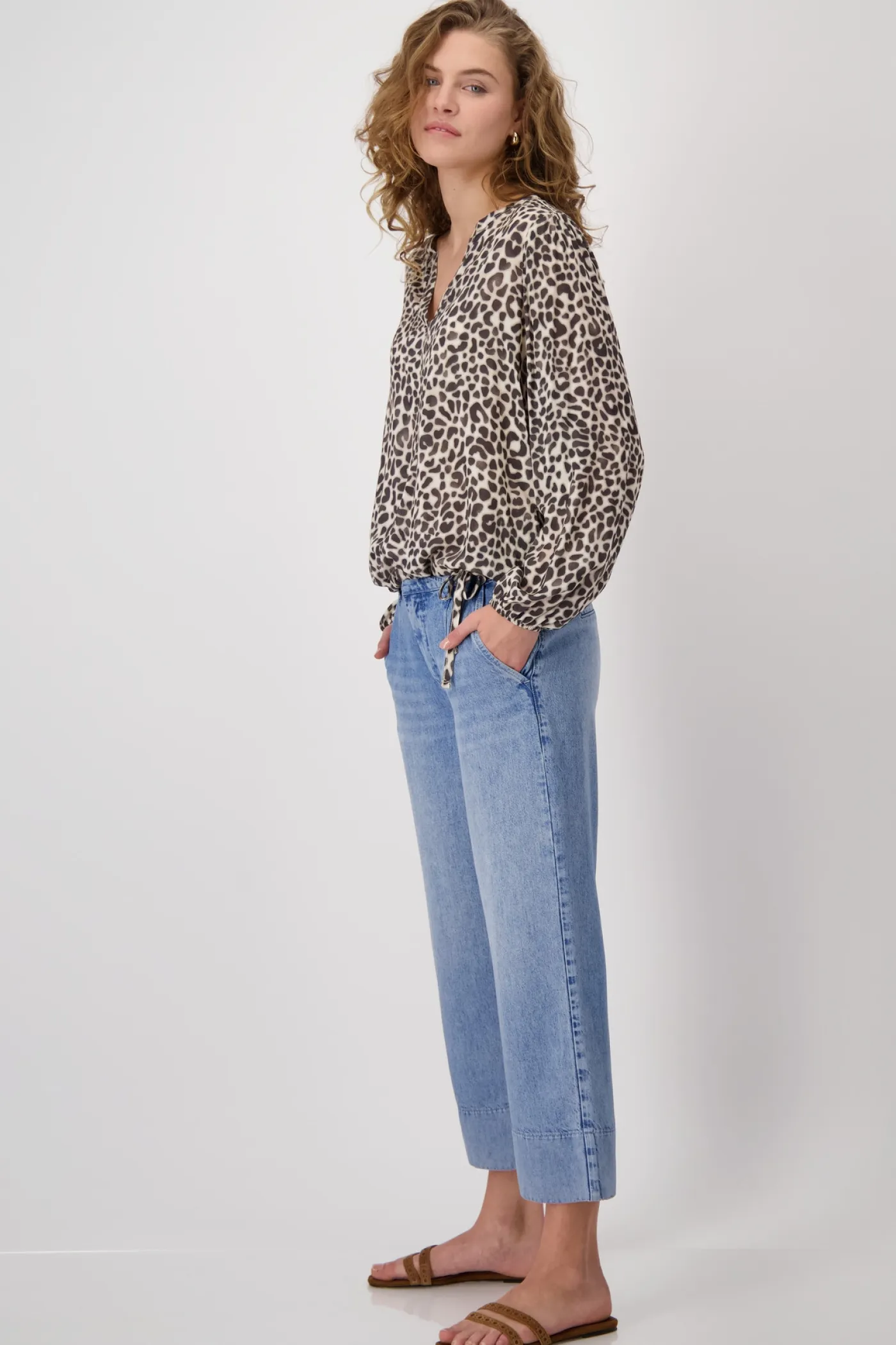 Bluse mit Leomuster