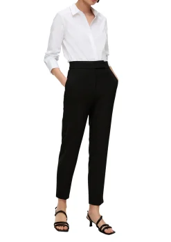 Bluse mit Ziernähten
