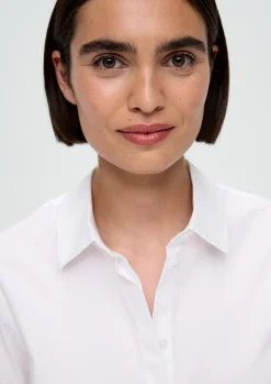 Bluse mit Ziernähten