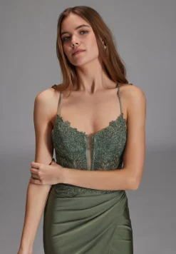 Bodycon Kleid mit Spitzenstickerei und Beinschlitz