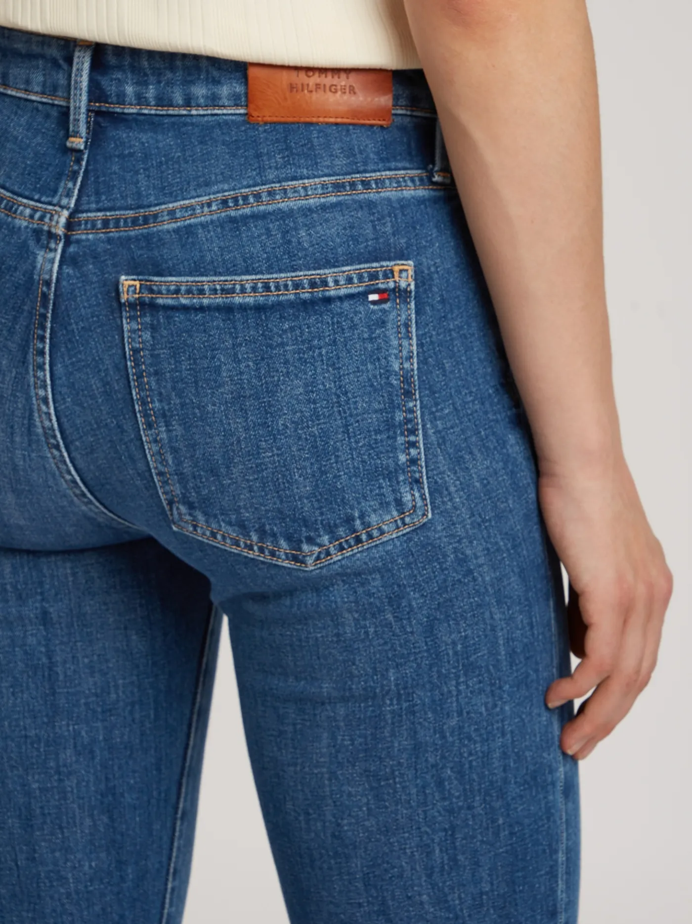 Bootcut Jeans