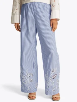 Broderie Anglaise Hose