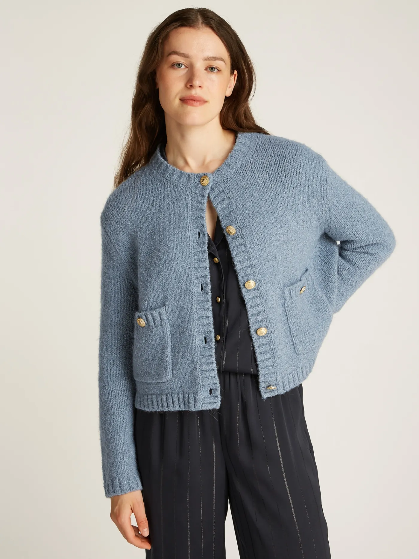 Cardigan mit goldfarbenen Knöpfen