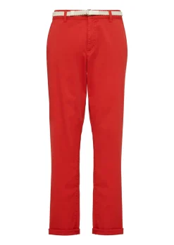 Chinohose mit geflochtenem Gürtel und Garment Dye