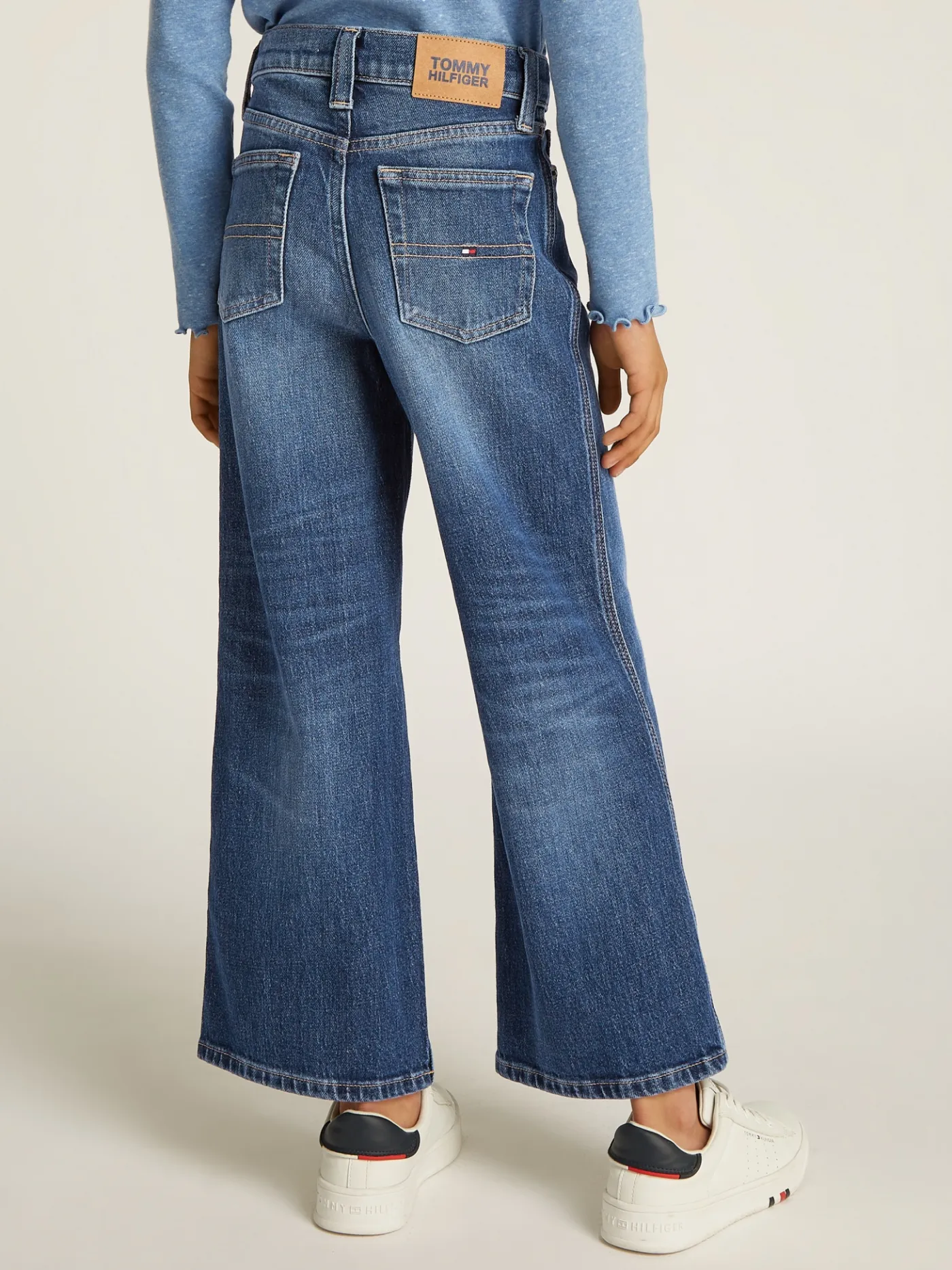 Dark Wash Jeans mit weitem Bein