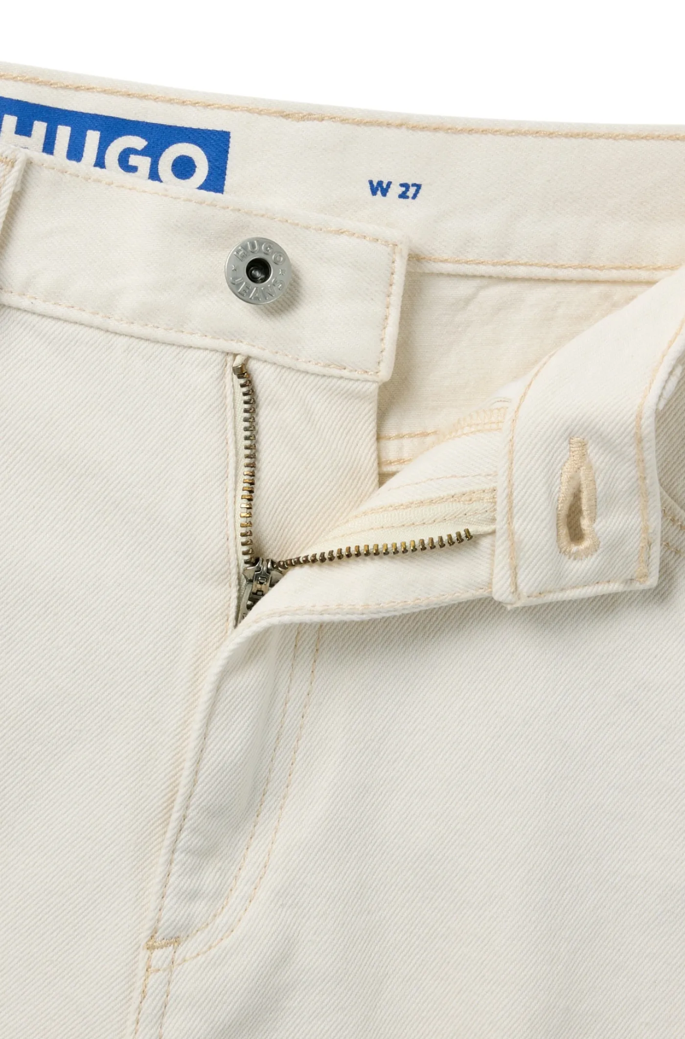 Ecrufarbene Denim-Shorts mit unversäuberten Säumen