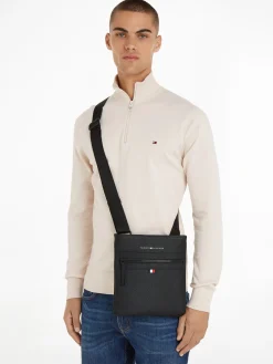 Essential Crossbody-Tasche