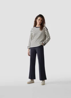 Gestreiftes Sweatshirt mit Details an Schulter und Ärmel