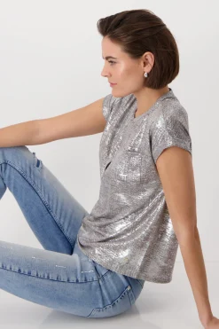 Glänzendes T-Shirt
