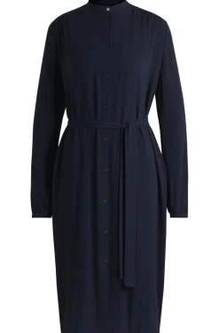 Hemdkleid aus Crêpe-Georgette mit Gürtel und Stehkragen