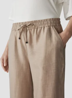 Hose mit Leinen