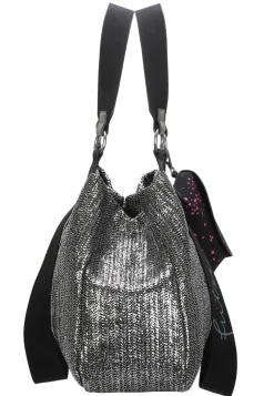 Izzy Shopper