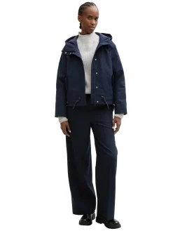 Jacke mit Kapuze