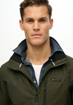 Jacke mit Stehkragen