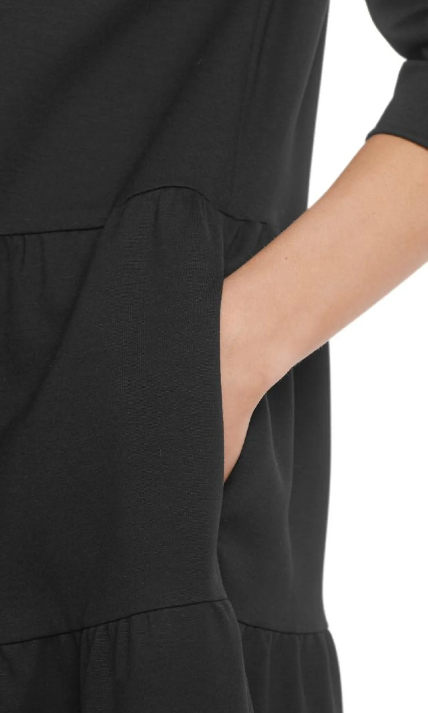 Jerseykleid mit Stufenvolants