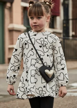Kleid mit Tasche