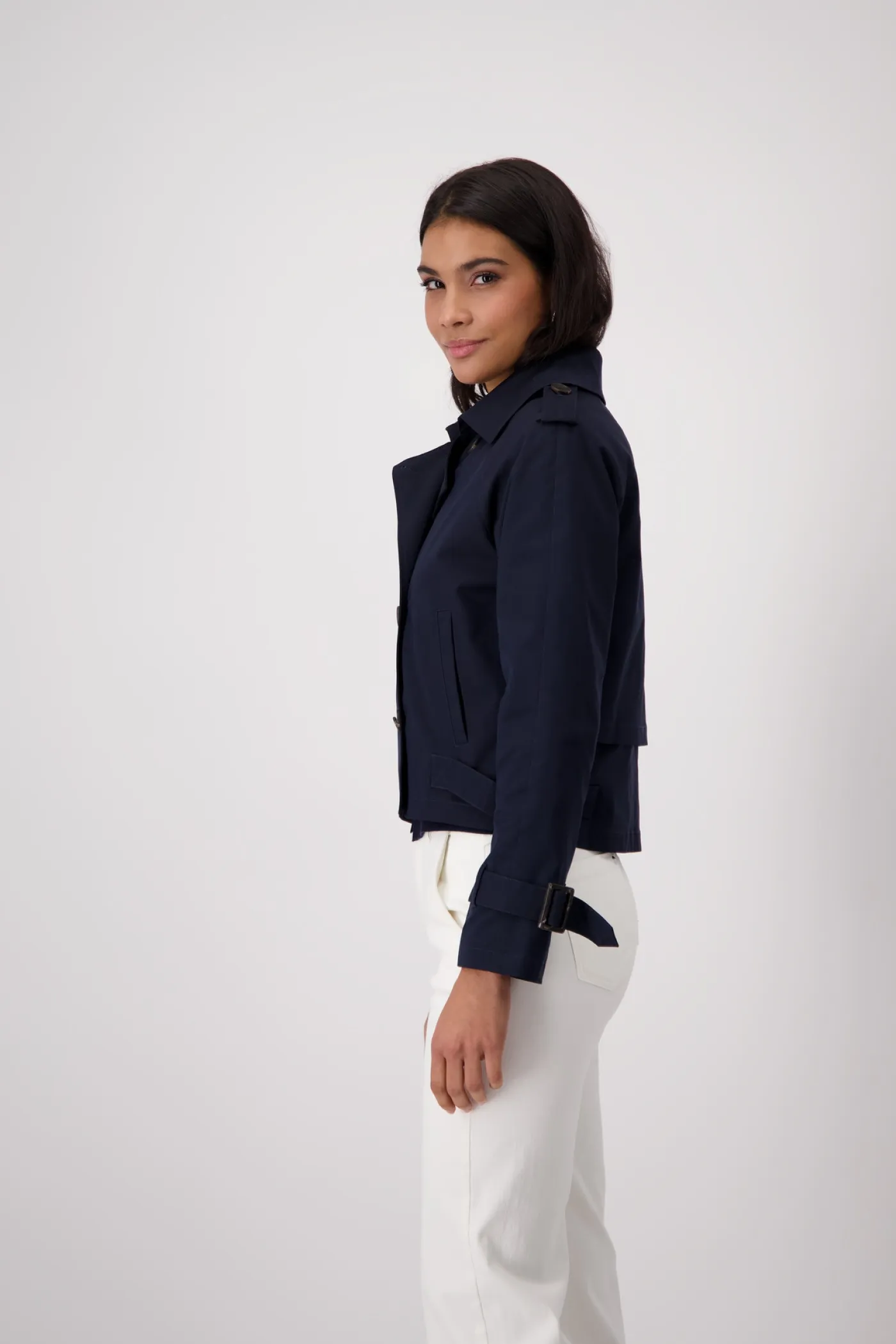 Kurze Trenchjacke