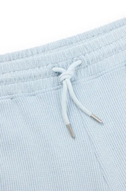 Loose-Fit Shorts aus Baumwoll-Mix mit Waffelstruktur