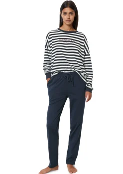 LOUNGE-PYJAMA-SET