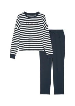LOUNGE-PYJAMA-SET