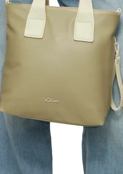 Lässiger Shopper mit abnehmbaren Riemen und Kurztragehenkel