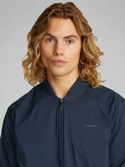 Matte Bomberjacke
