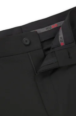 Modern-Fit Hose aus Stretch-Twill mit Bügelfalten