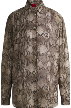 Oversized Bluse aus Crêpe de Chine mit Python-Print