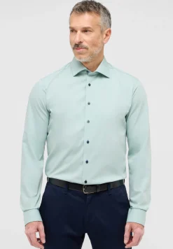 PERFOMANCE SHIRT