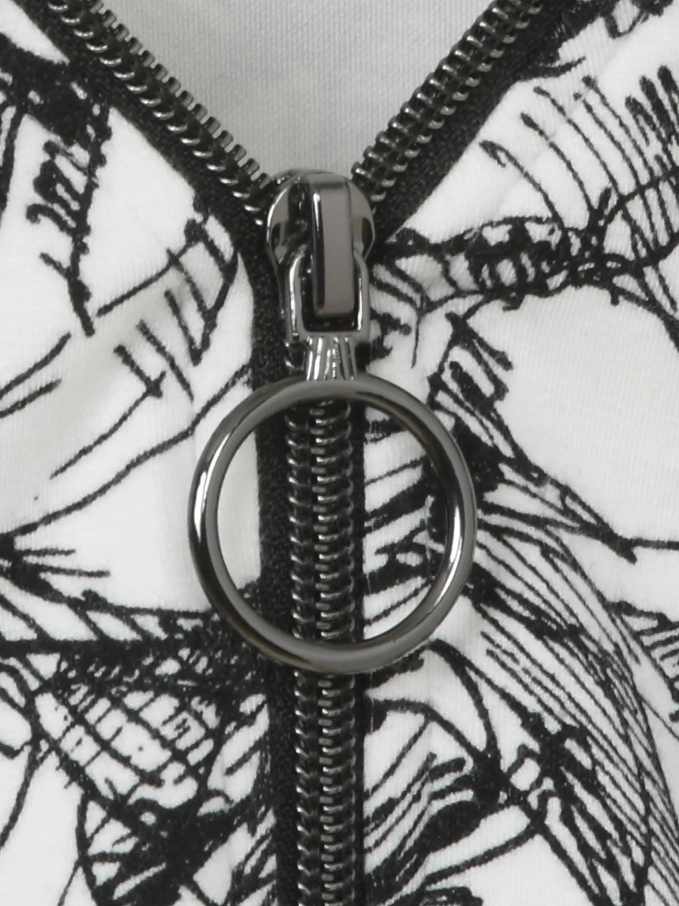 Print-Sweatshirt mit Zier-Zipper am V-Ausschnitt