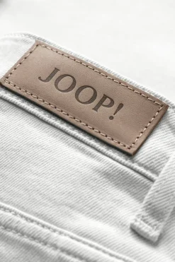 Röhrenjeans