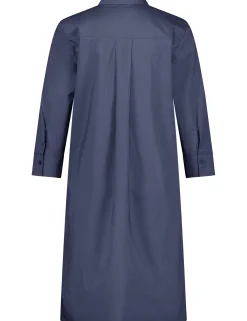 Schlichtes Blusenkleid