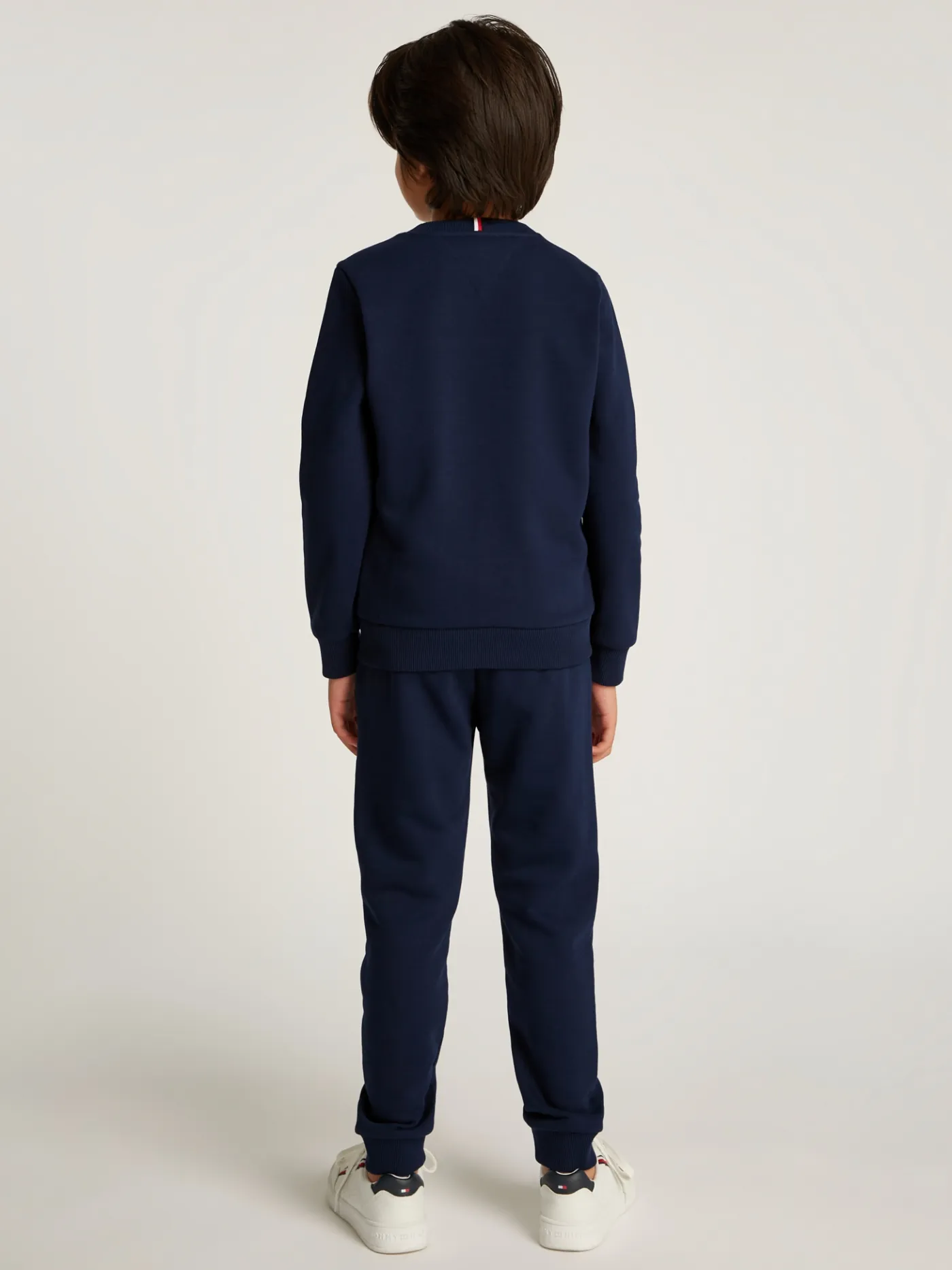 Set aus Sweatshirt und Jogginghose mit Logo
