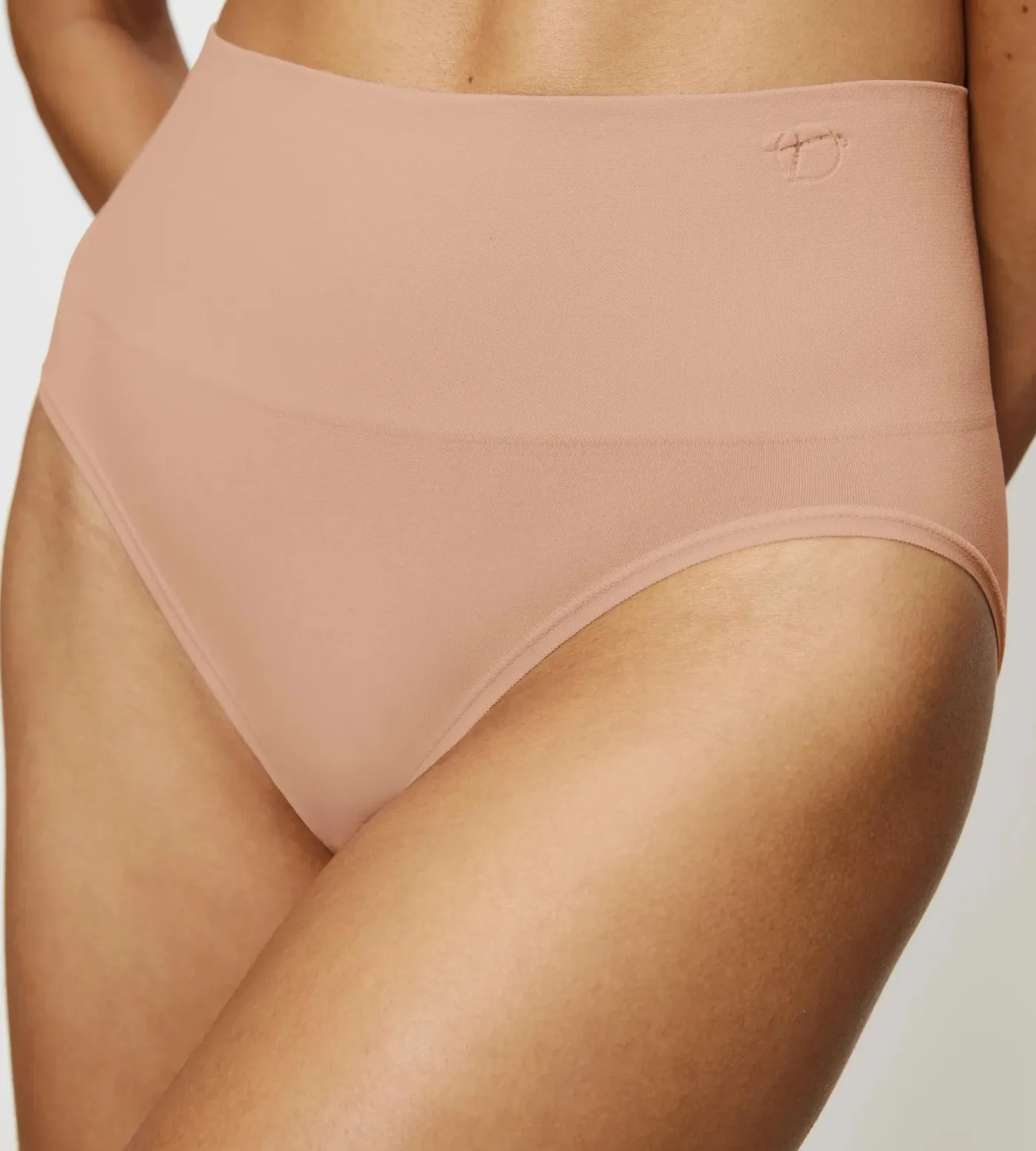 Soft Sculpt Bandeau Maxi Slip