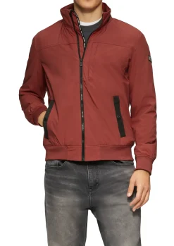 Sportive Softshelljacke mit Logo-Tape