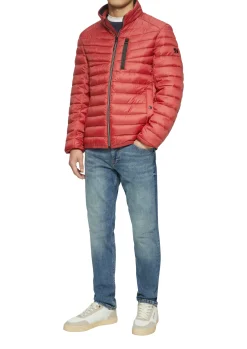 Steppjacke mit sportiven Kontrastdetails