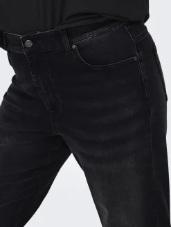 Straight Fit Jeans