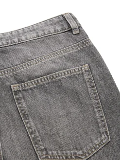 Straight Jeans