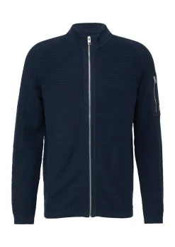 Strickjacke mit Stehkragen