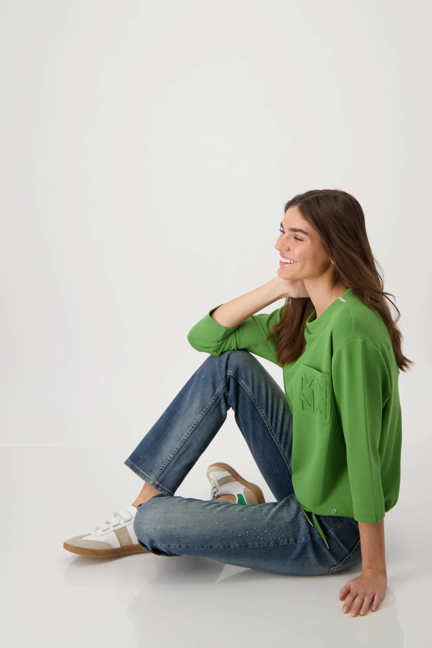 Sweatshirt mit Prägedruck