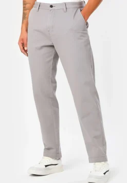 Tapered-Fit Hose aus Baumwoll-Twill mit mittlerer Bundhöhe