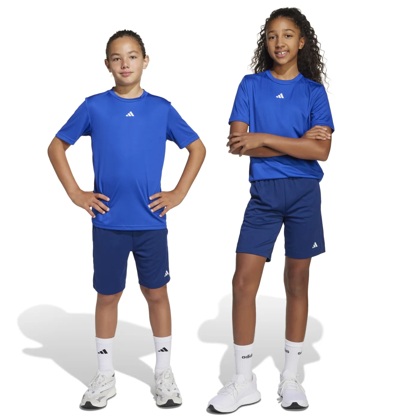 Train Essentials Logo Regular Fit Kids Shorts