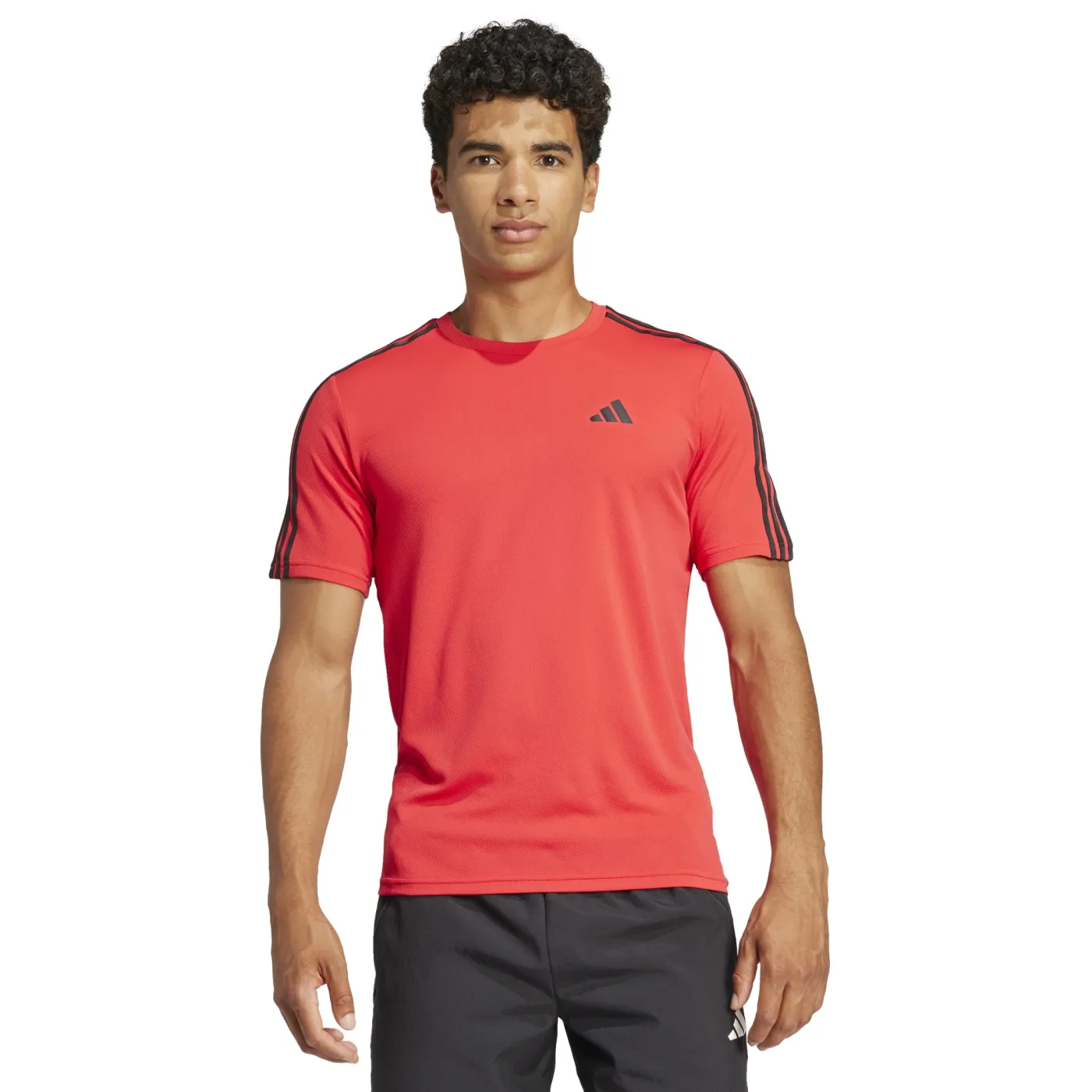 Train Essentials 3-Streifen Training T-Shirt