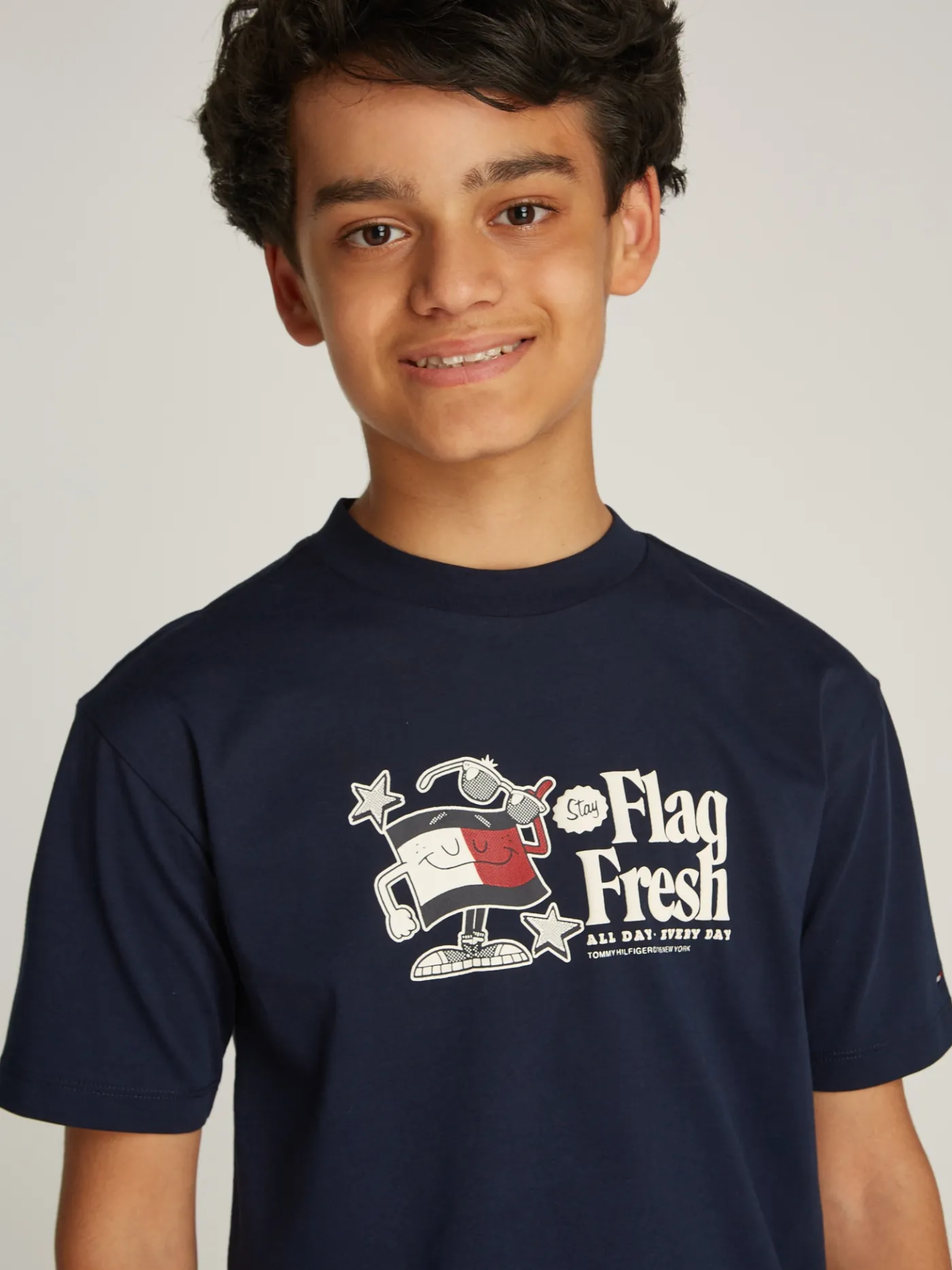 T-Shirt mit Flag-Slogan