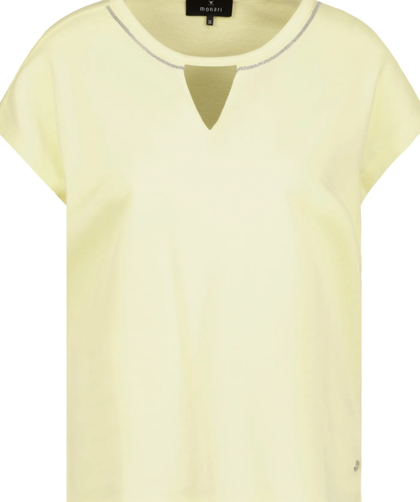 T-Shirt mit Kettenschmuck